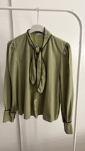 Blusa las